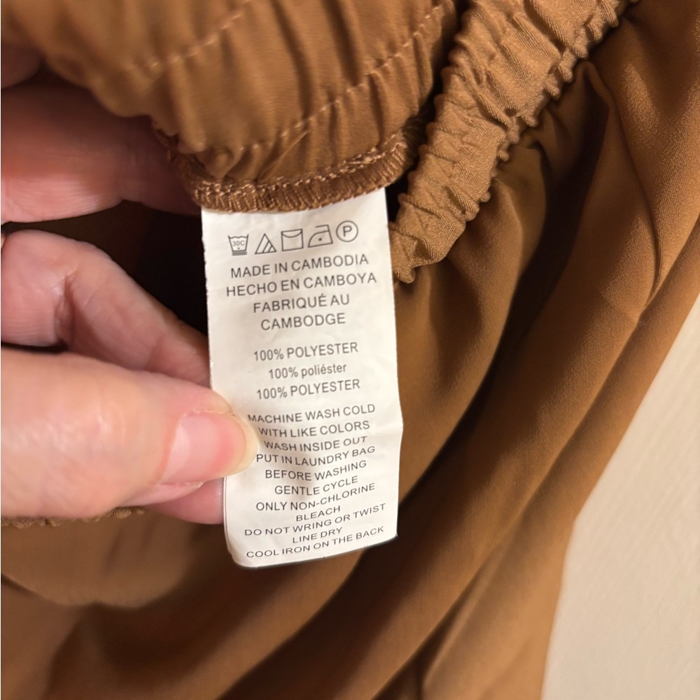 Women’s Michael Kors Tan Utility Chic Jogger Pants, Size M, Silky Polyester - Picture 4 of 8